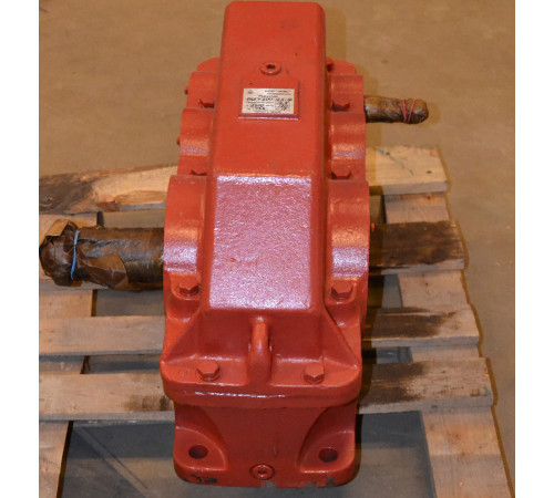 Редуктор циліндричний 1Ц2У-125-16 Редуктор циліндричний 1Ц2У-125-16