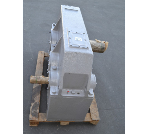 Редуктор циліндричний 1Ц2У-500-10