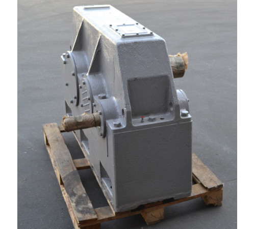 Редуктор циліндричний 1Ц2У-500-25