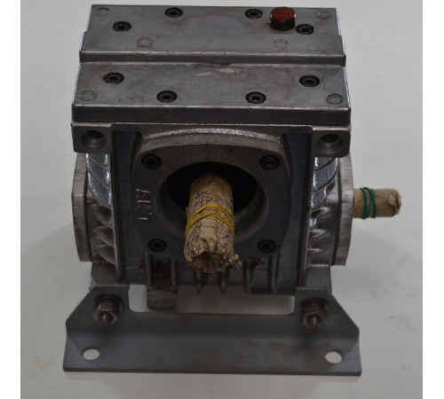 Черв'ячний редуктор 2Ч-80