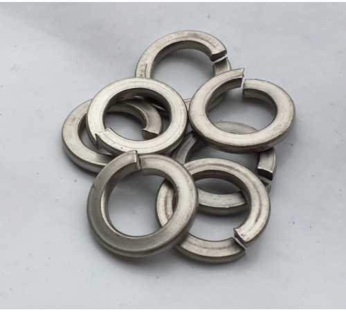 Шайба пружинна Ф12 ГОСТ 6402-70 із сталі А4 Шайба пружинна Ф12 ГОСТ 6402-70 із сталі А4