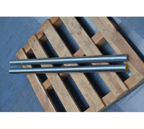 Шпилька М18х1000 DIN 975 з нержавіючої сталі А4