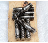 Шпилька М22 ГОСТ 22032-76 з загвинчуваним кінцем 1D клас міцності 8.8