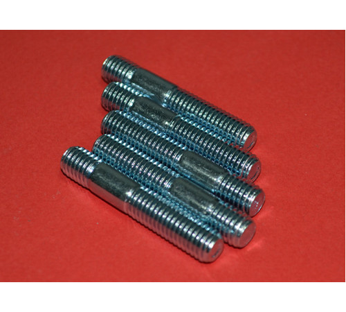 Шпилька М6 DIN 939 з загвинчуваним кінцем довжиною 1.25D клас міцності 8.8