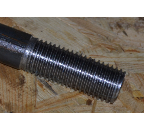 Шпилька резьбовая с ввинчиваемым концом 1.25d М42 ГОСТ 22034-76, DIN 939