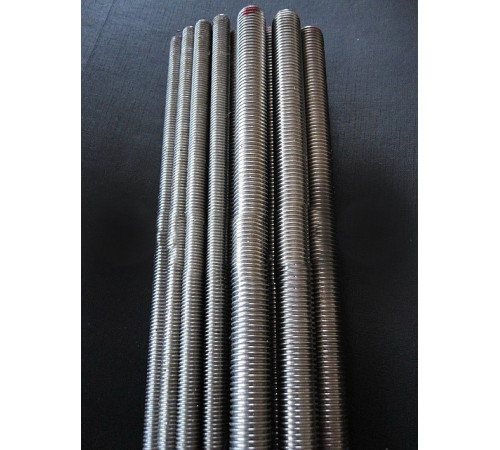 Шпильки, гайки виготовлення Шпильки, гайки виготовлення