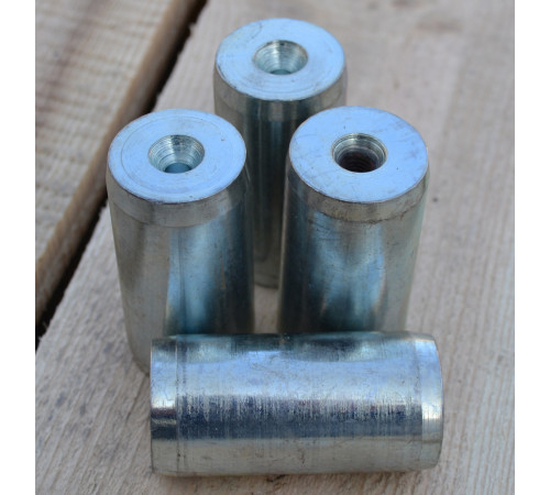 Штифт із спеціальним заглибленням за кресленням