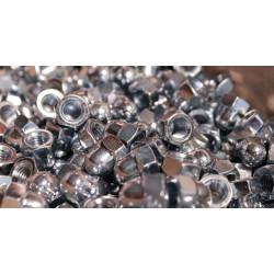 Як визначити розмір і різьбу болта або гайки